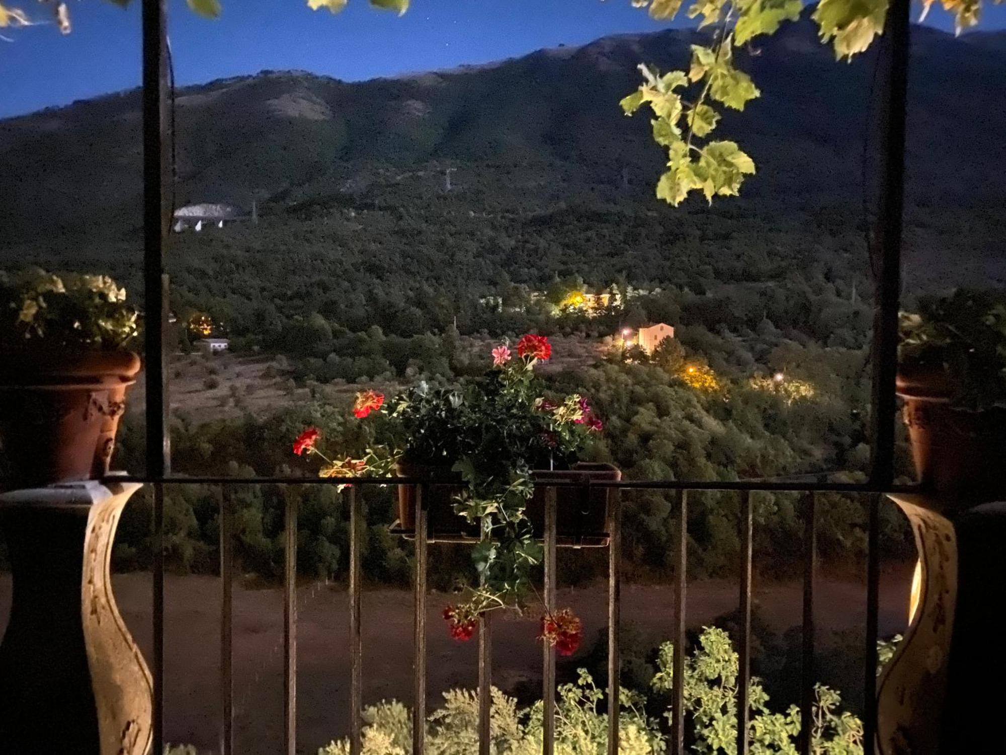 Bed and Breakfast Il Giardinetto Di Pettorano Pettorano sul Gizio Exterior foto